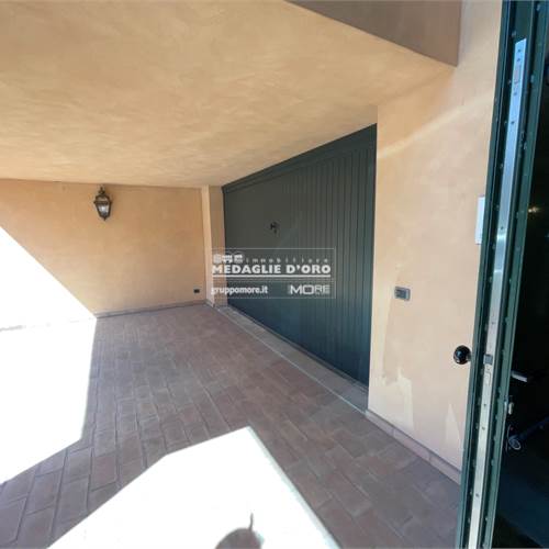 GARAGE 2 