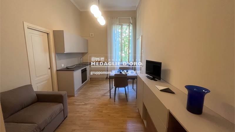 Appartamento in affitto a Modena (Zona Viali), Ad.ze Largo Garibaldi