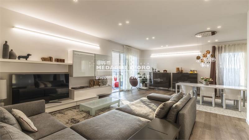 Appartamento in vendita a Modena (Buon Pastore), ad.ze viale Buon Pastore
