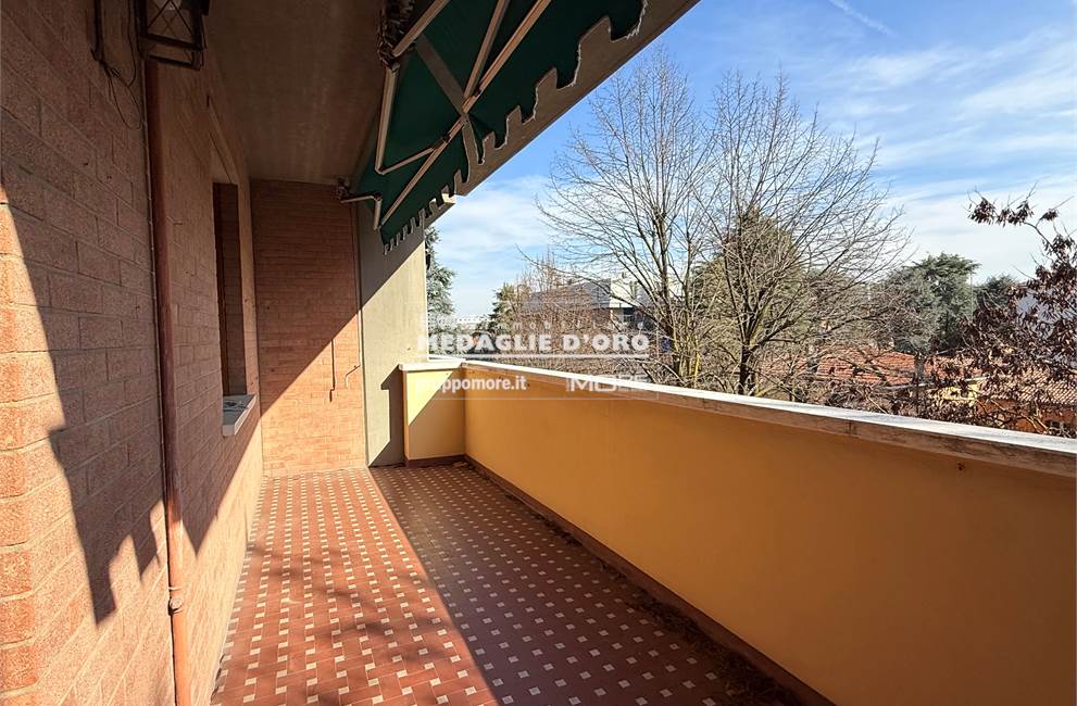 Appartamento in vendita a Modena (Musicisti), ad.ze viale Verdi