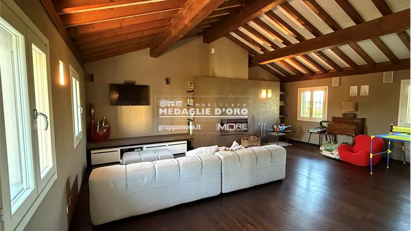 Villa in vendita a Modena (Tre Olmi), Località Freto