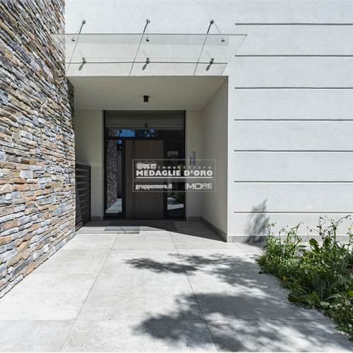 INGRESSO CONDOMINIALE 