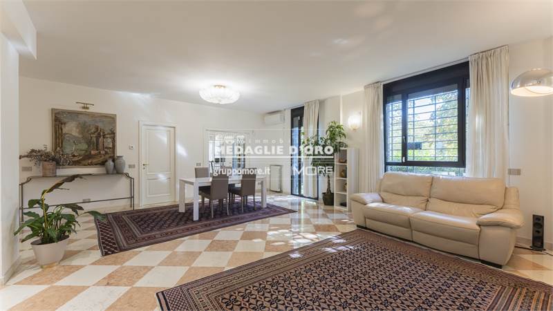 Appartamento in vendita a Modena (Villaggio Zeta), ad.ze via Delle Costellazioni