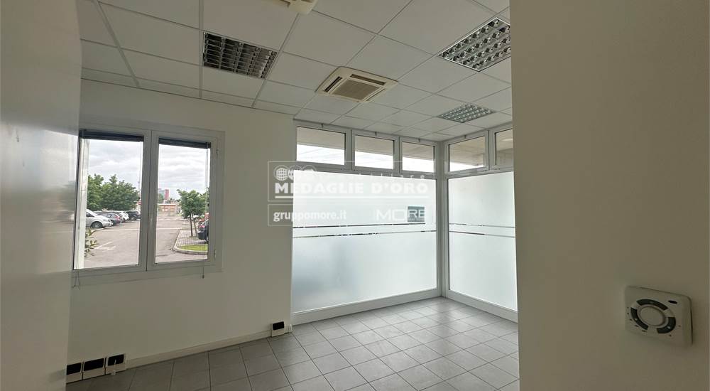 STUDIO 1