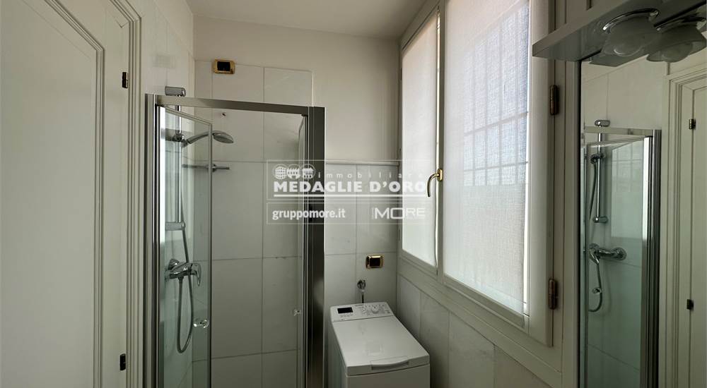 bagno con doccia