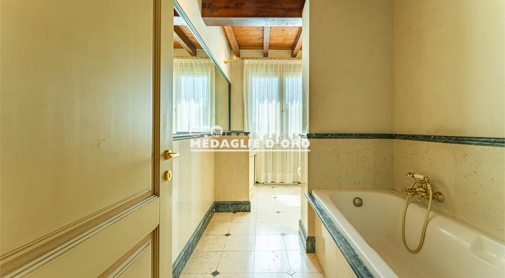 BAGNO 1° P