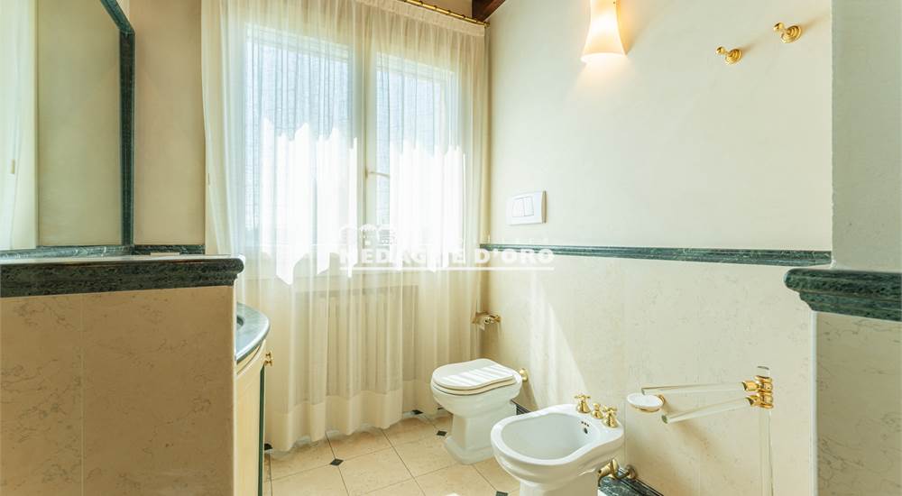 BAGNO 1° P.